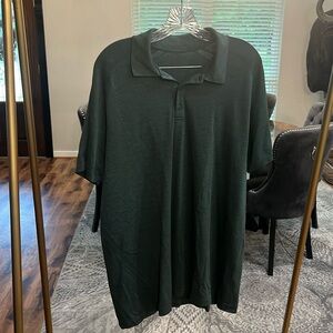 Men’s Lululemon polo